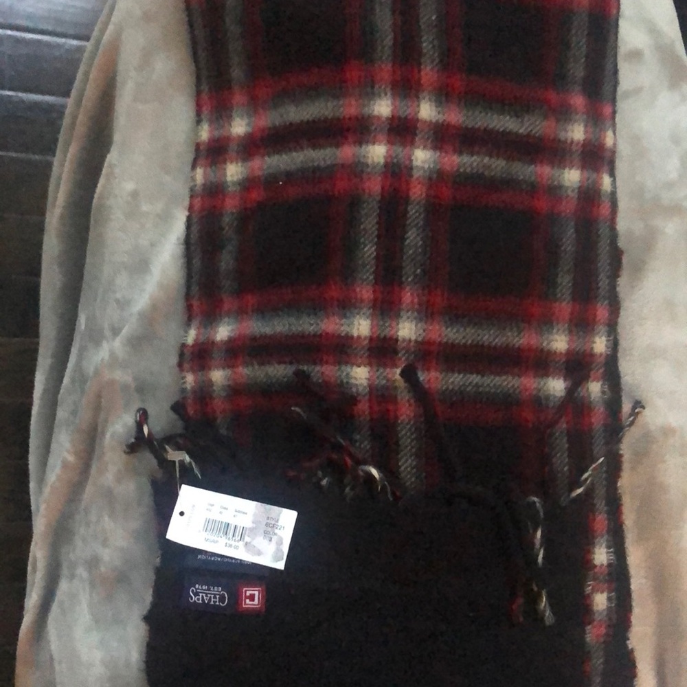 Chaps Scarf! New with tags!
